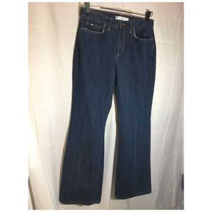 Tommy Hilfiger lightly distressed jeans